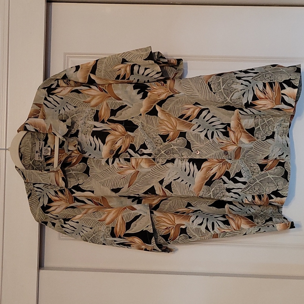 XL Island Connection men's 👕 shirt